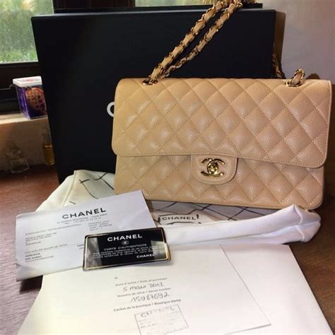 chanel caviar flap bag medium gold|Flap Bags .